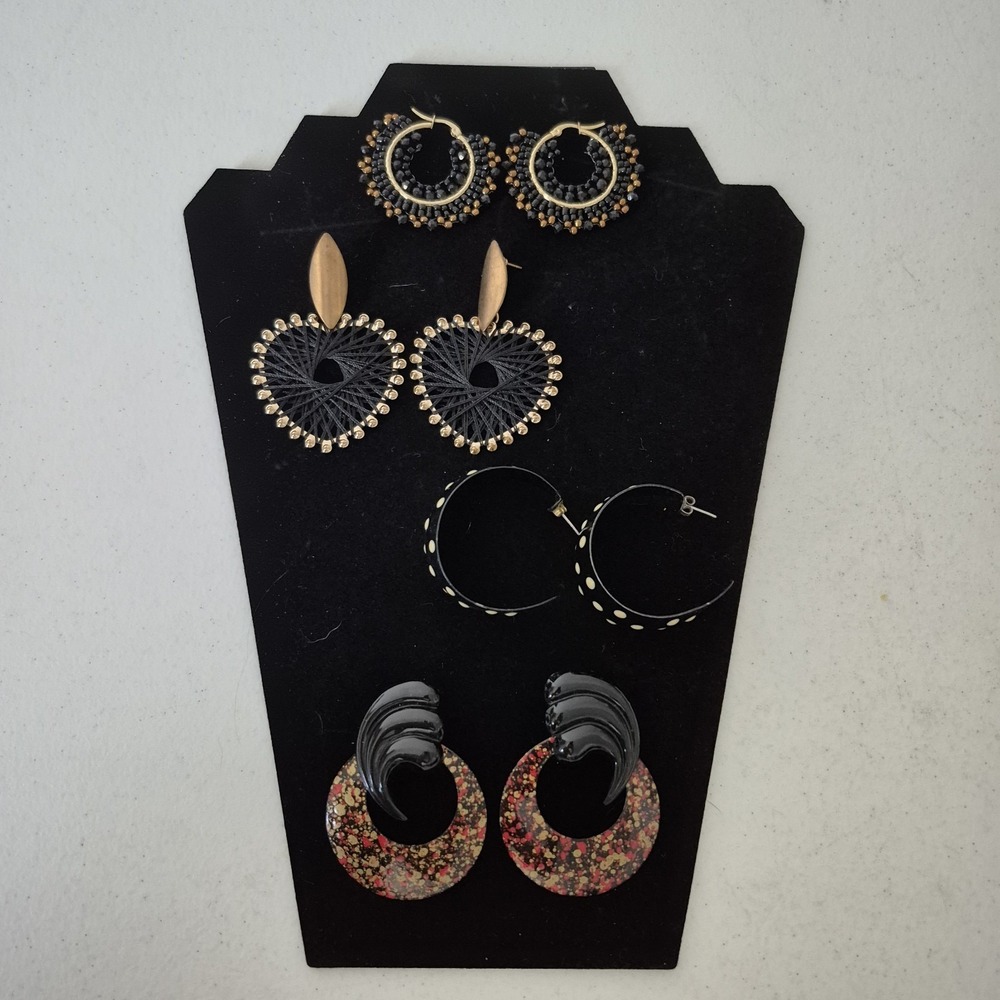 Lot of 4 Pierced Earrings Various Styles Black/Gold/Polka Dot/Beaded/Heart